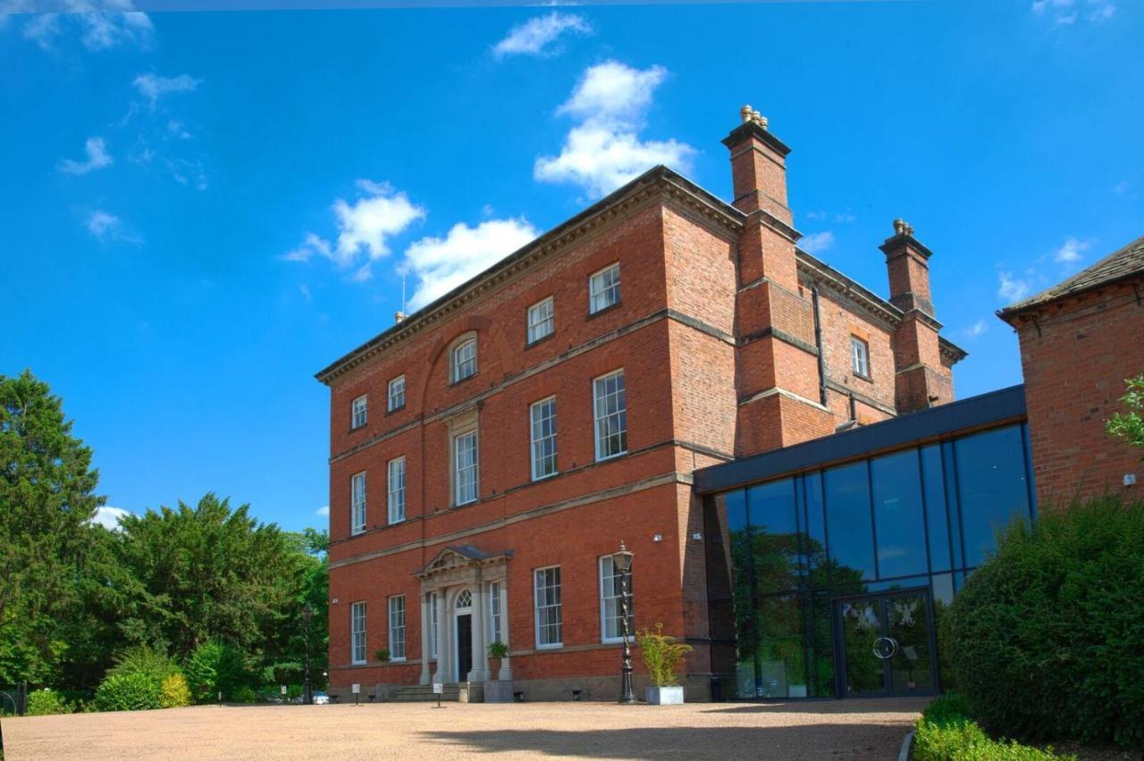 Отель Winstanley House Лестер Экстерьер фото